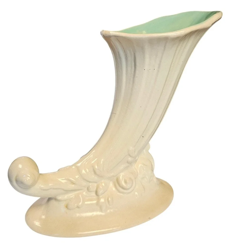 Vintage Red Wing Pottery‎ Cornucopia Vase 413 Ivory and Seafoam Green USA Made